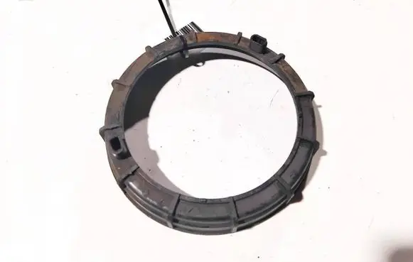 Citroen C5 In tank fuel pump screw locking ring/nut 9633283880