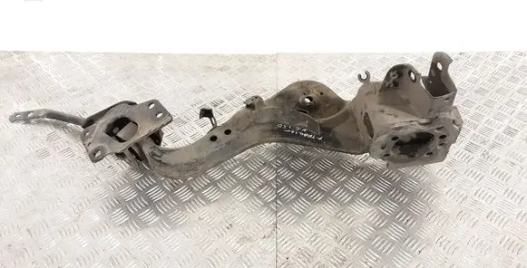 Nissan X-Trail T32 Rear wheel hub