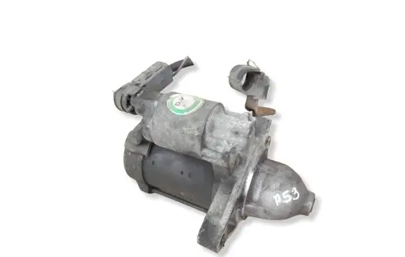 Toyota Yaris Starter motor 