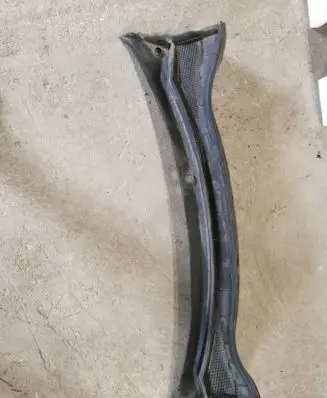 Ford Escape IV Wiper trim LJ6BS02216AFW