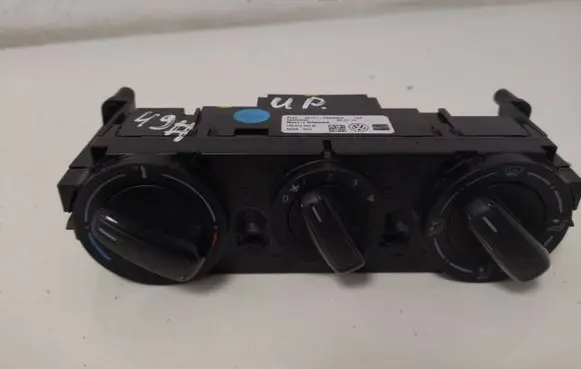 Volkswagen Up Climate control unit 901515560004