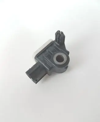 Mitsubishi Outlander Airbag deployment crash/impact sensor 8651A165