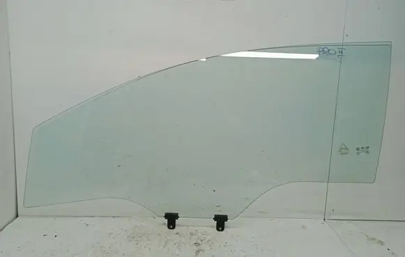 KIA Pro Cee'd I Front door window glass four-door 43R000382