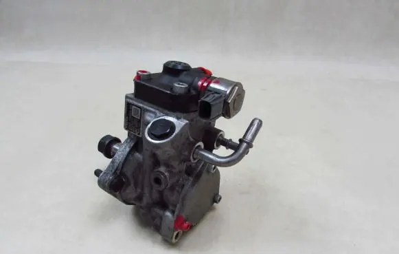Volvo XC60 Fuel injection high pressure pump 31432135 VEA-2360020-AAB 52303