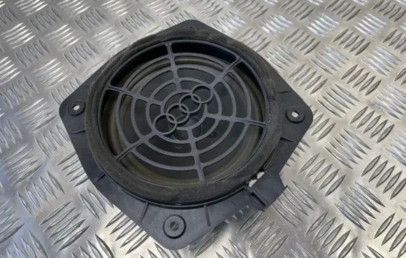 Audi TT TTS Mk2 Rear door speaker 8J0035411