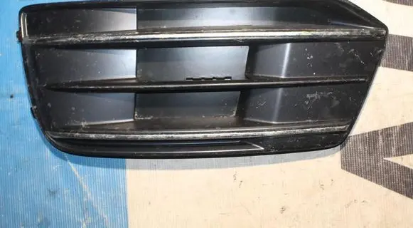 Audi Q5 SQ5 Front grill 80A807245