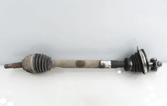 Dacia Sandero Front driveshaft 8200499304