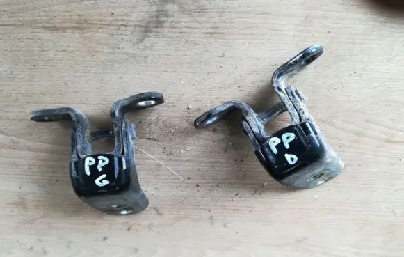 Honda Jazz Front door hinges set 