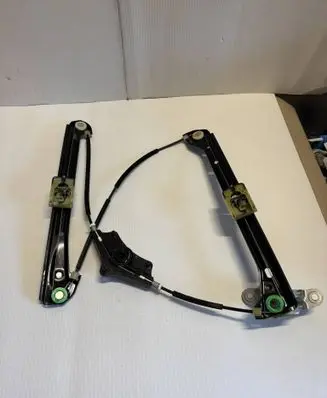 Volkswagen Golf VII Front door electric window regulator 5G4837462F C03533103