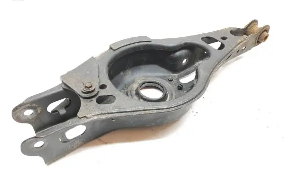Toyota RAV 4 (XA50) Rear upper control arm/wishbone