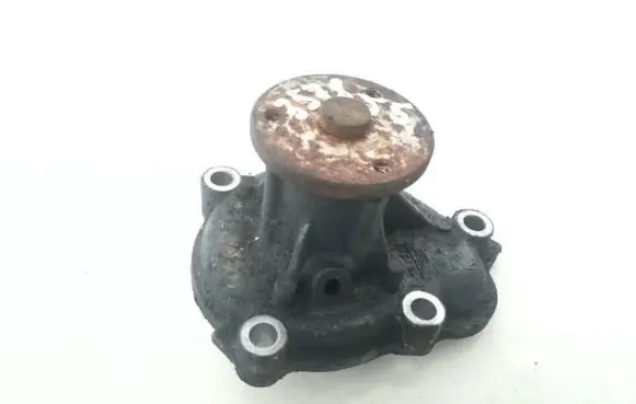 Opel Astra H Water pump