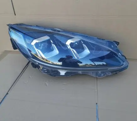 Ford Kuga III Headlight/headlamp