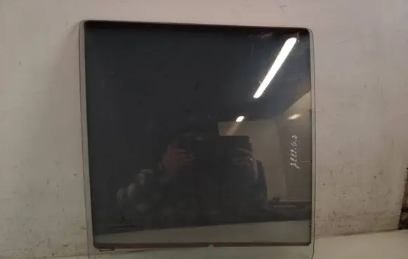Jeep Cherokee XJ Rear door window glass DOT287 43R001075