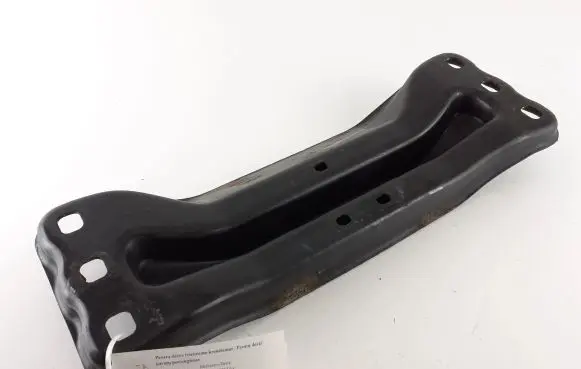 Mercedes-Benz E AMG W212 Gearbox mounting bracket A2122401302