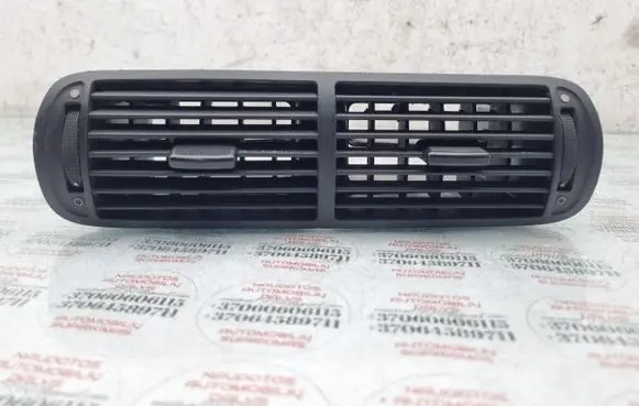 Audi A3 S3 8L Dash center air vent grill 8L0820951