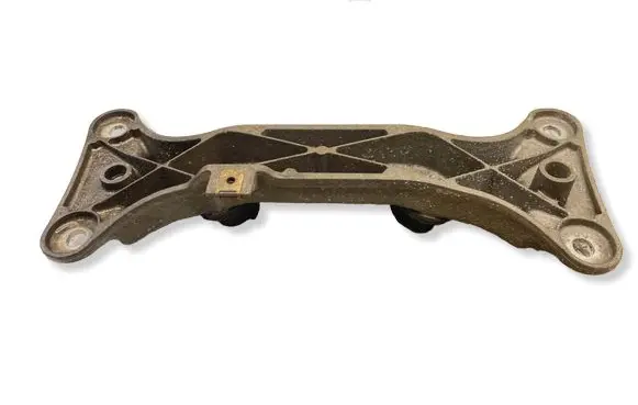 BMW 3 E90 E91 Gearbox mounting bracket 6778059