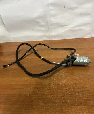 Mercedes-Benz S W220 Seat adjustment motor 1136701 D2485