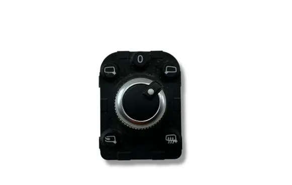 Wing mirror switch