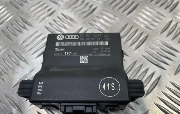 Audi TT TTS Mk2 Gateway control module 1K0907530AA 1K0907951