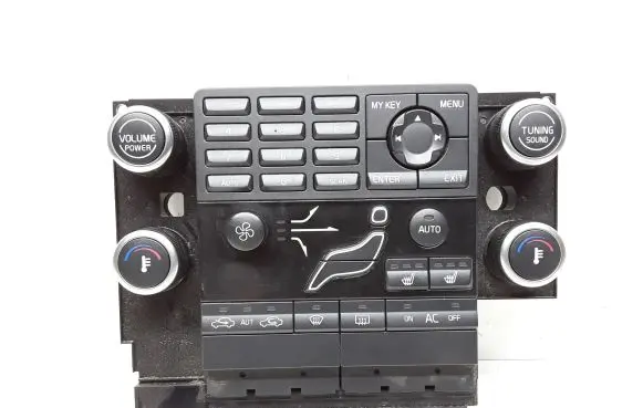 Volvo V70 Climate control unit 30782909