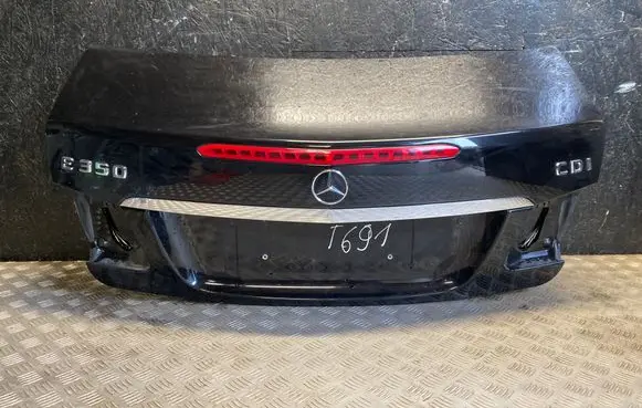 Mercedes-Benz E A207 Tailgate/trunk/boot lid