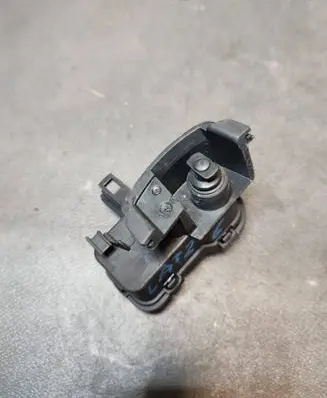 Skoda Octavia Mk3 (5E) Fuel tank cap lock 7P0810773D