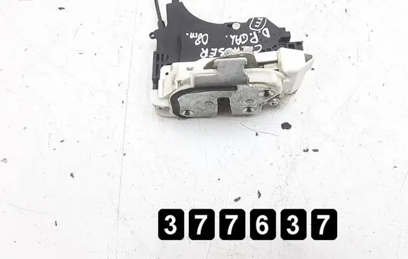 Citroen C-Crosser Front door lock 