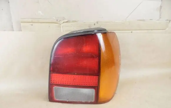 Volkswagen Polo III 6N 6N2 6NF Rear/tail lights