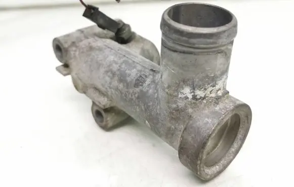 Mitsubishi Pajero Engine coolant pipe/hose
