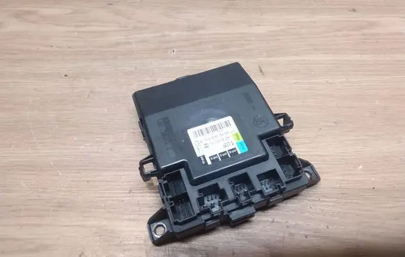 Mercedes-Benz ML W164 Door control unit/module A1648205985