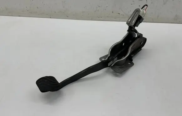 Dacia Spring Brake pedal 465010412R