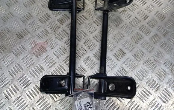 Toyota Avensis T270 ISOFIX Bracket 