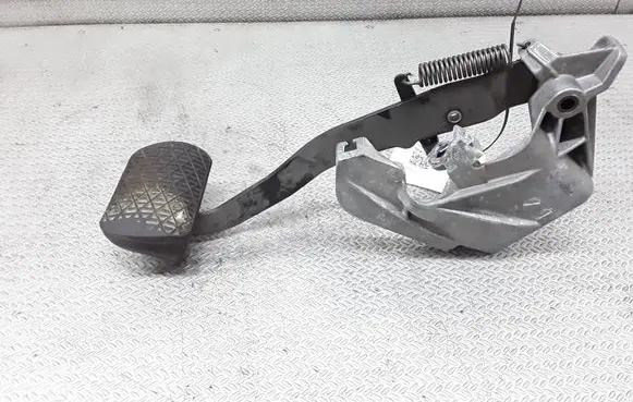 Mercedes-Benz ML W163 Brake pedal PP163290004