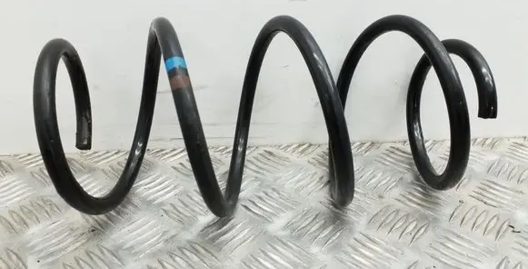 Volkswagen Golf VII Front coil spring 5Q04GL