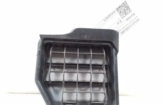 Volkswagen Golf V Dashboard side air vent grill/cover trim 1K0819465B