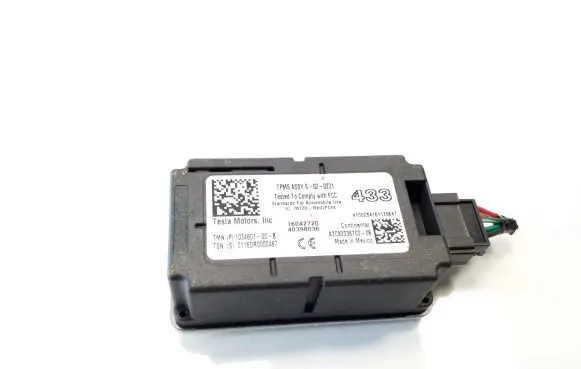 Tesla Model S Tire pressure control unit 103460100B