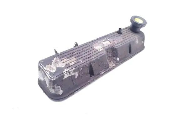 Land Rover Discovery Rocker cam cover 