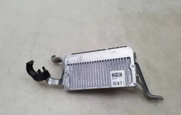 Toyota Auris 150 Engine control unit/module 896610Z871