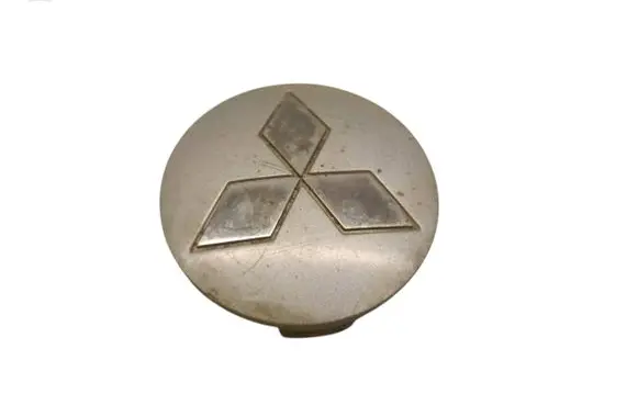 Mitsubishi Pajero Original wheel cap MR992254