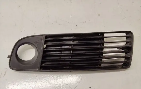 Audi A6 S6 C5 4B Front bumper lower grill 4B0807681J