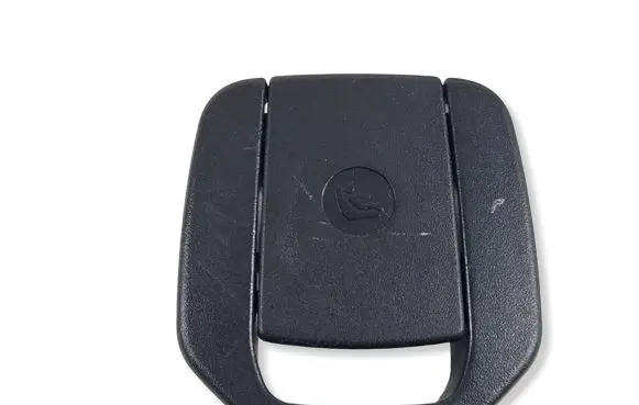 BMW 3 E90 E91 ISOFIX cover 7118673