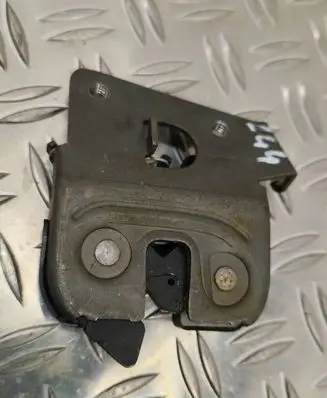 BMW 3 E90 E91 Seat back rest lock catch 52207112864