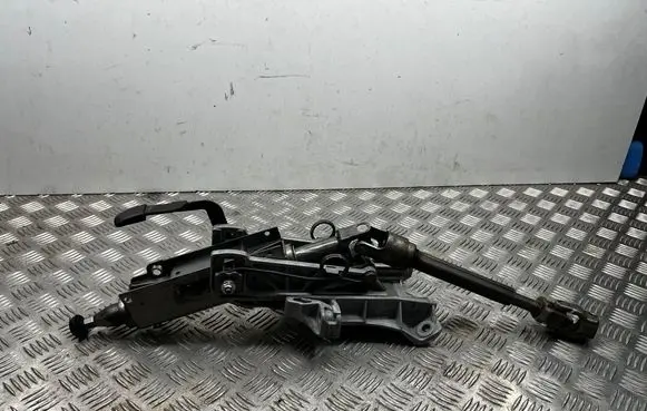 Ford Mondeo MK IV Steering wheel axle 7G9N3C529AH 7G9N3C529