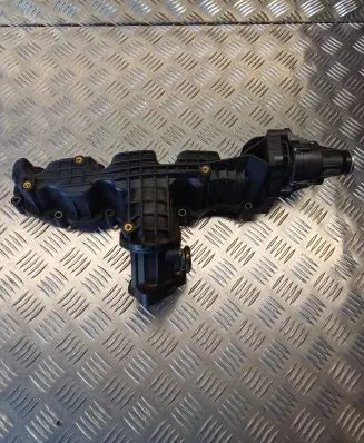 Volkswagen Golf VI Intake manifold 03L129711B