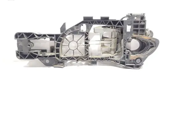 Volkswagen PASSAT B6 Front door coupe exterior handle/bracket 