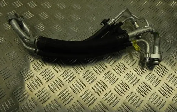 Tesla Model Y Air conditioning (A/C) pipe/hose 162670000E