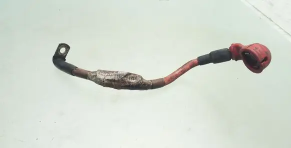 Positive cable (battery)