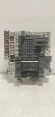 Volvo V70 Fuse box set 9401802 9131115 182635987