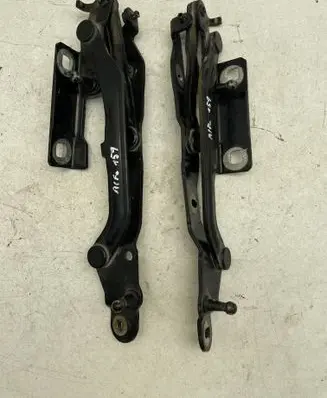 Alfa Romeo 159 Tailgate/trunk/boot hinge C513