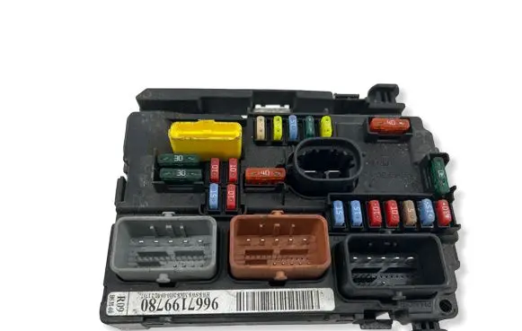 Citroen C3 BSM Control unit 9667199780